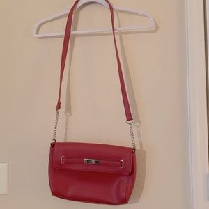Nine West ✨ Red Shoulder Purse